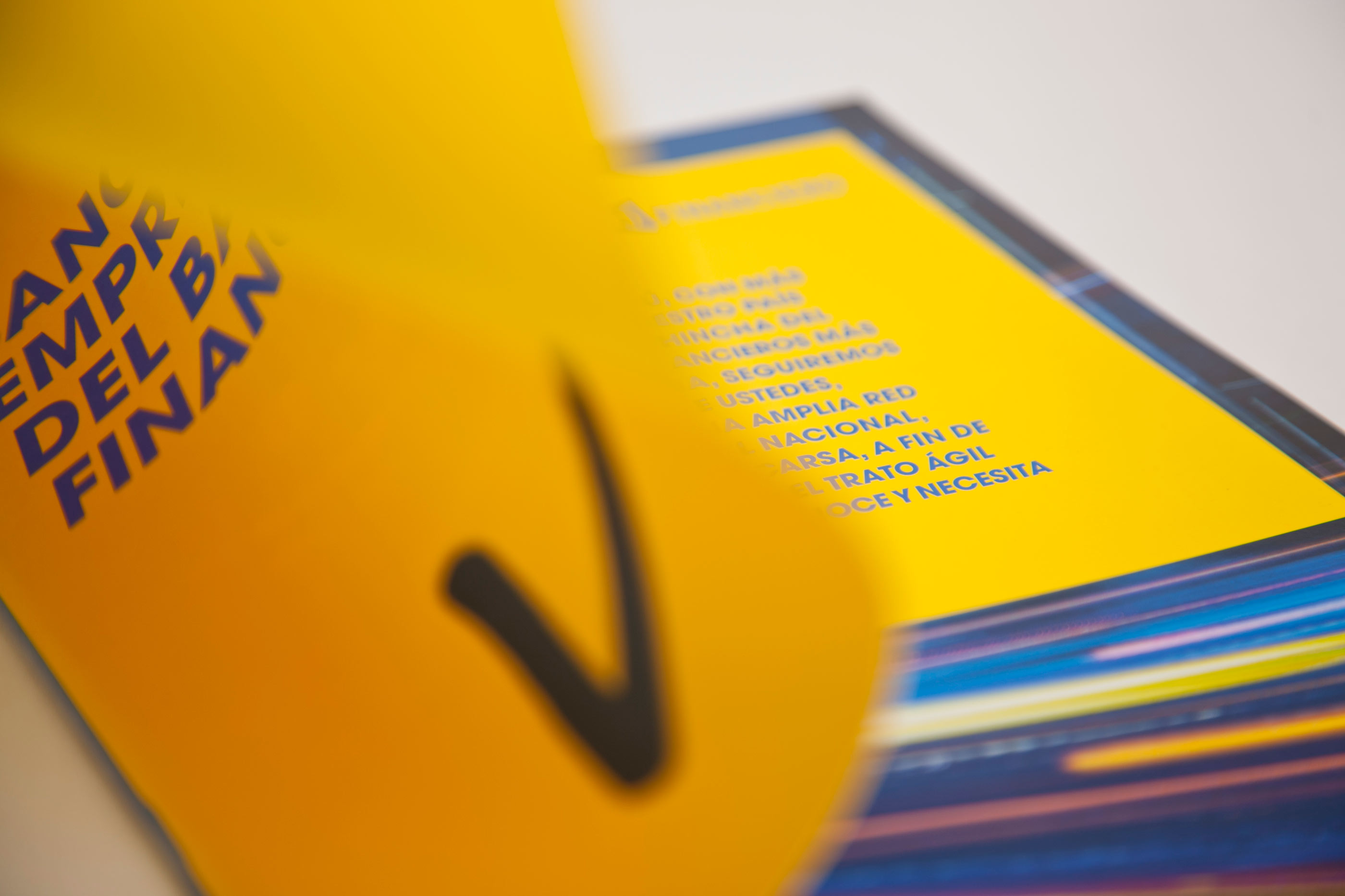 israel_lopez_BancoFinanciero_Branding_001A.jpg