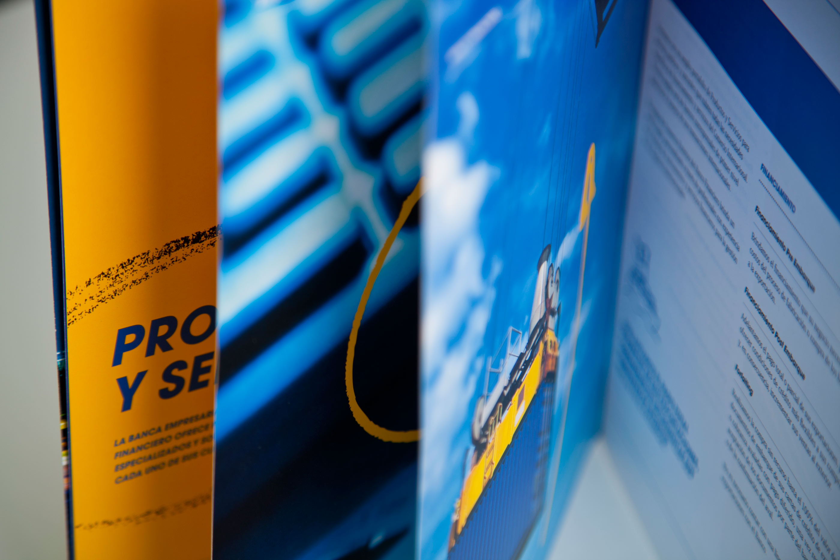 israel_lopez_BancoFinanciero_Branding_004A.jpg