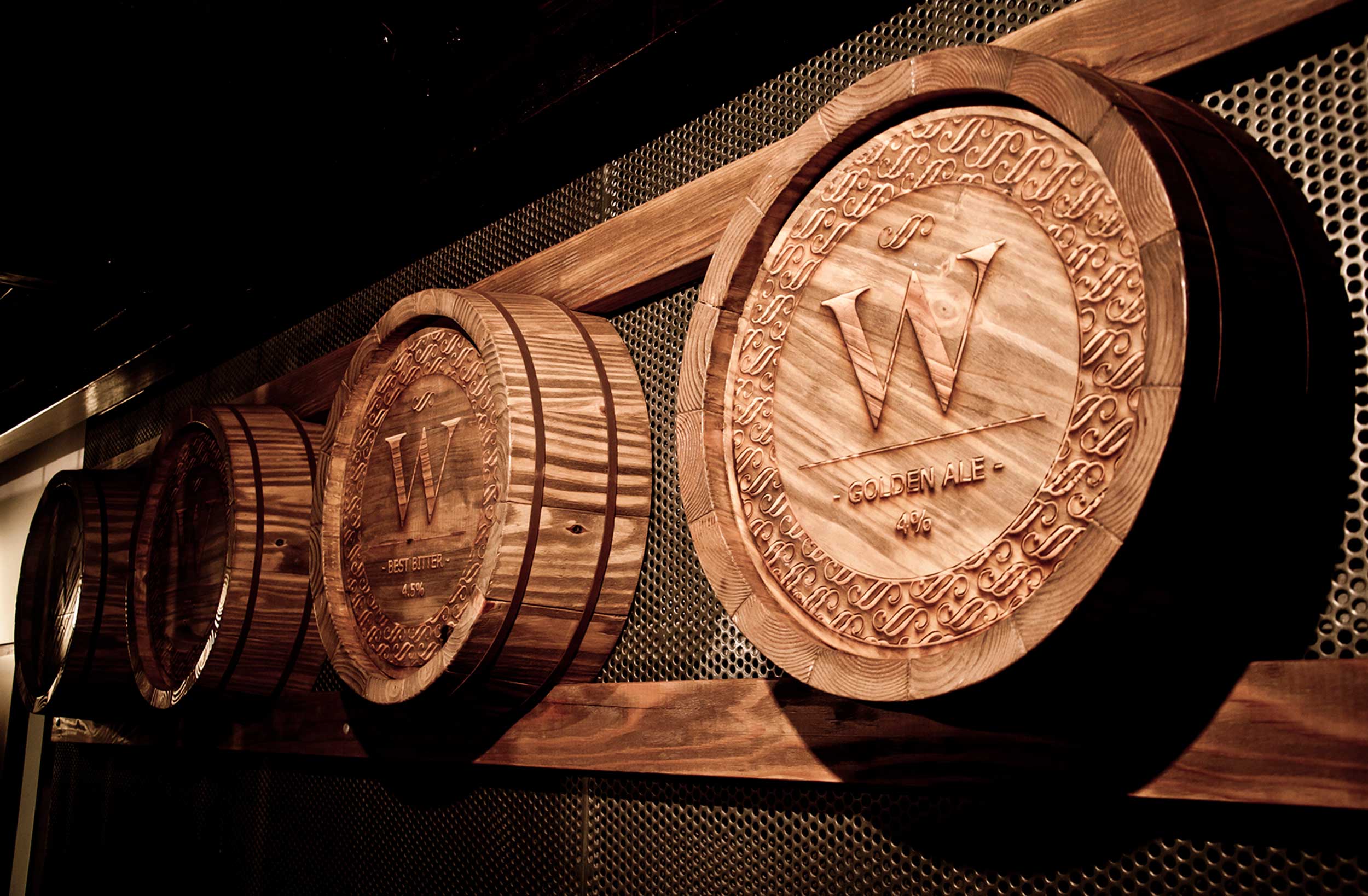 wicks_barranco_branding_israel_lopez_007.jpg